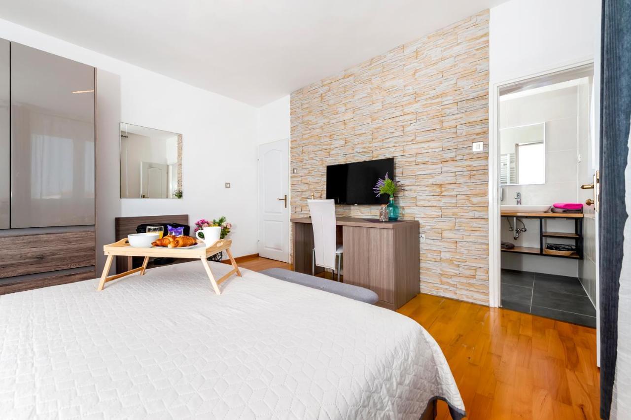 Apartment & Rooms Graciela Rovinj Extérieur photo